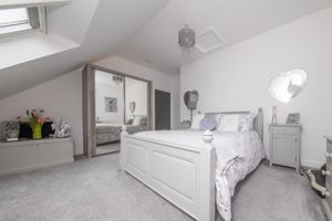 THE HAWTHORNS- click for photo gallery